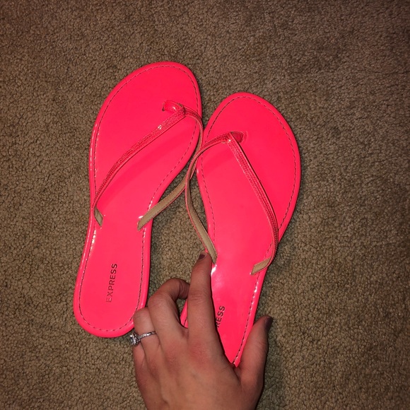Hot Pink Express flip-flops - Picture 2 of 2
